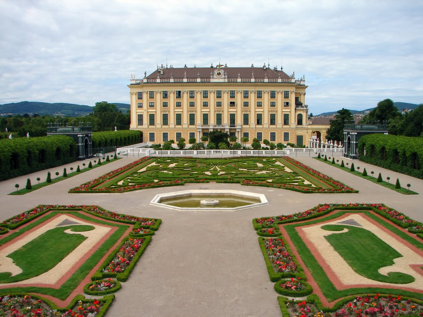Amazing View Of The Schonbrunn Palace In Vienna, Austria