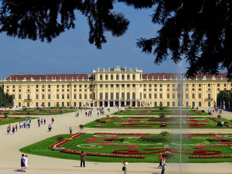Beautiful Gardens Of The Schonbrunn Palace In Vienna, Austria