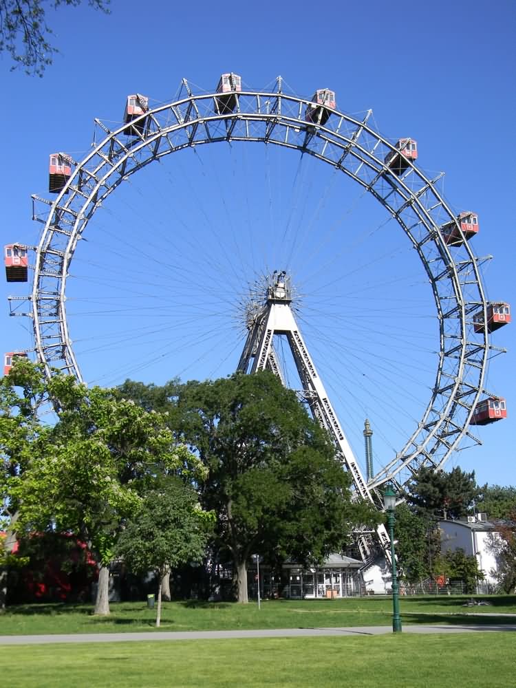 Beautiful Picture Of The Wiener Riesenrad In Vienna, Austria