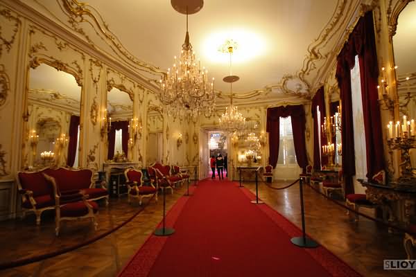 Beautiful Room Inside The Schonbrunn Palace In Vienna, Austria