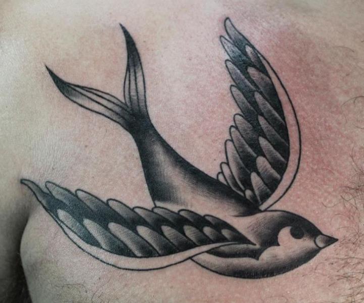 Black And Grey Sparrow Tattoo On Front Shoulder For Men