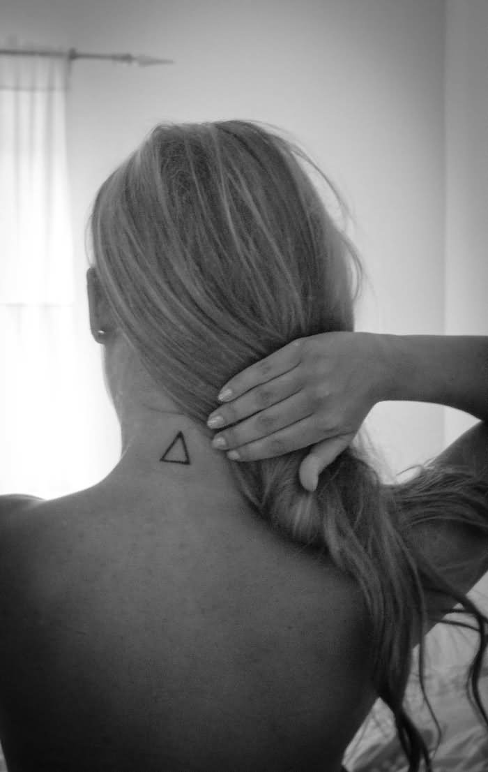 Black Outline Triangle Tattoo On Girl Back Neck