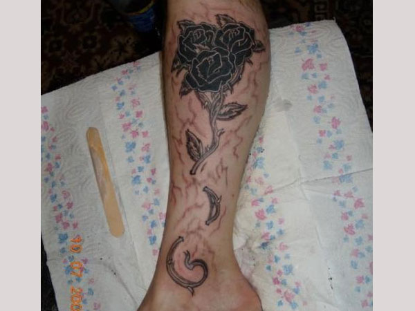 Black Roses Tattoo On Leg Calf
