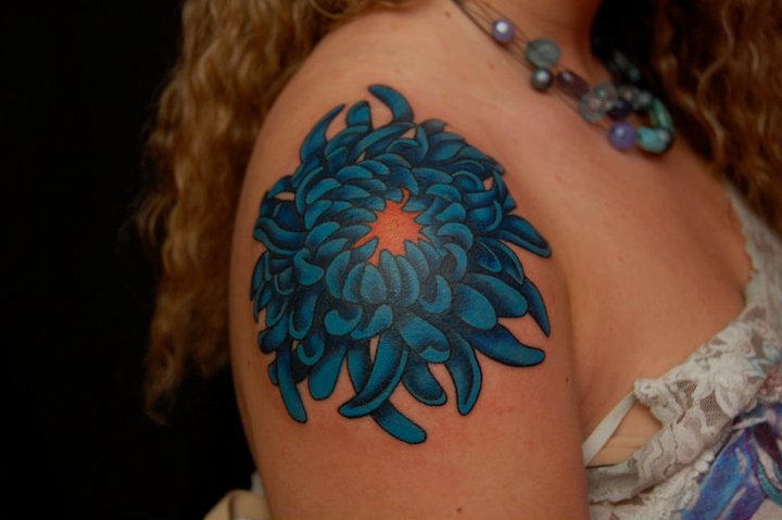 Blue Ink Dahlia Flower Tattoo On Right Shoulder