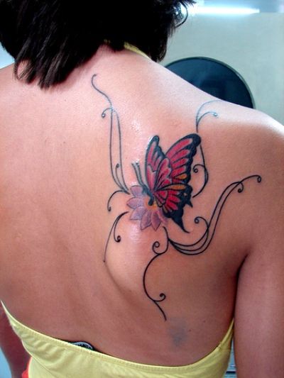 Butterfly With Flower Tattoo On Women Right Back Shoulder