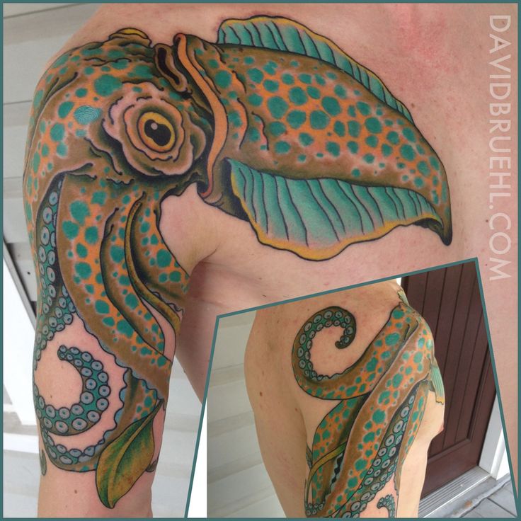 Color Squid Tattoo On Right Shoulder