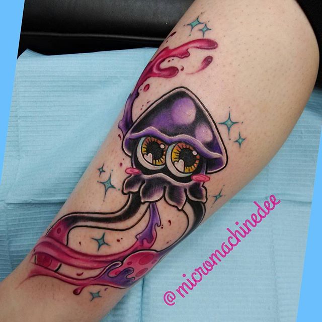 Cute Squid Tattoo On Leg For Girls