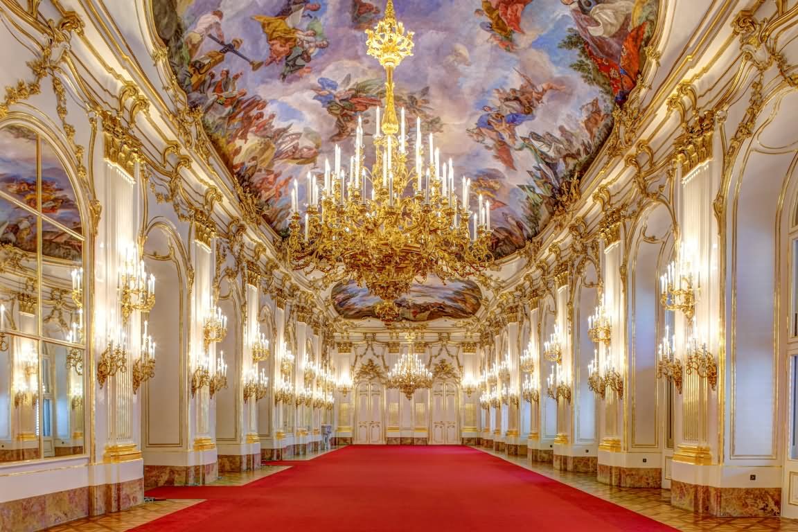 Great Gallery Inside The Schonbrunn Palace
