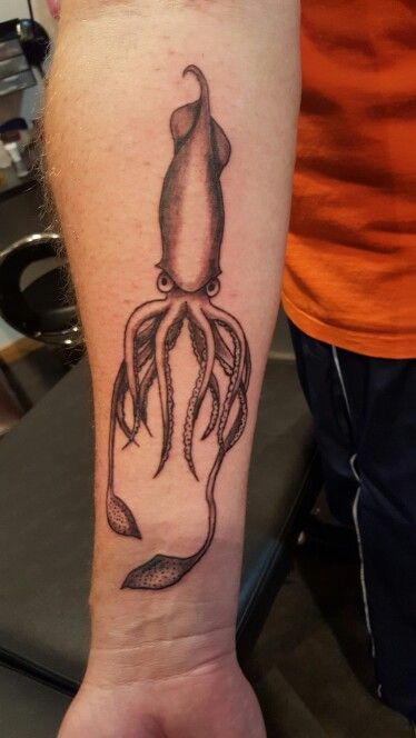 Grey Ink Squid Tattoo On Right Forearm