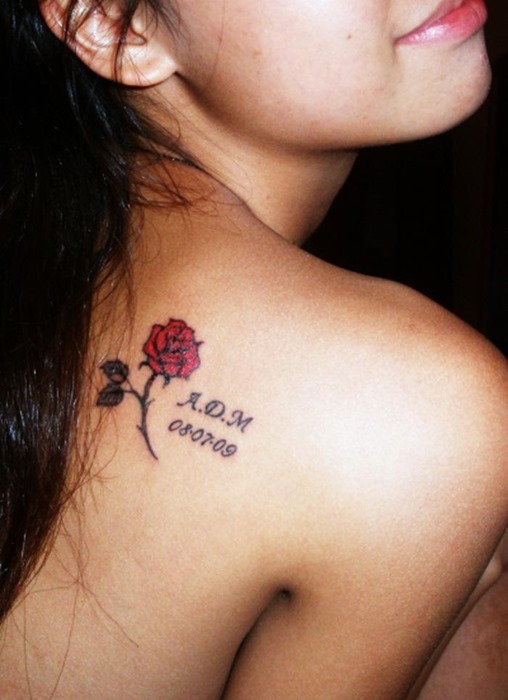 Memorial Rose Tattoo On Women Right Back Shoulder
