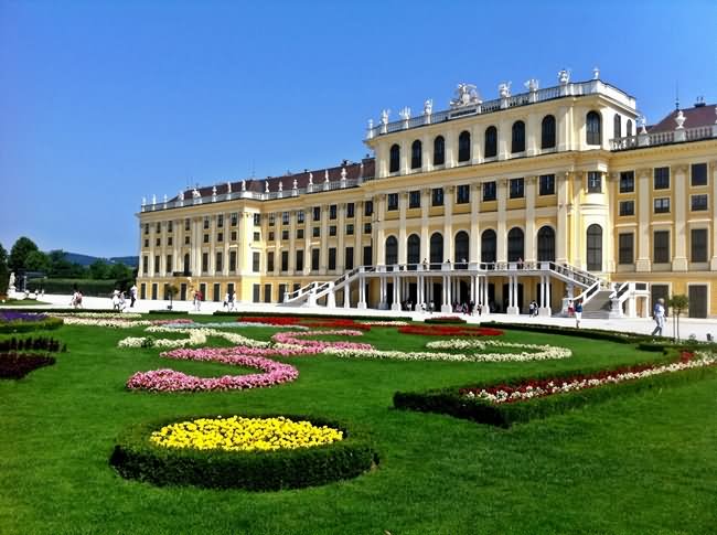 Schonbrunn Palace Side View In Vienna, Austria