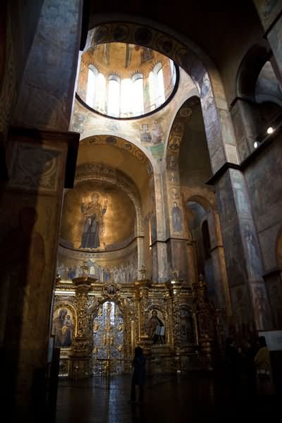 The Main Nave Of Saint Sophia Cathedral Interior Picture