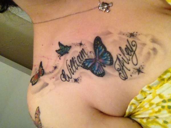 William Ailey Name With Flying Butterflies Tattoo On Right Front Shoulder