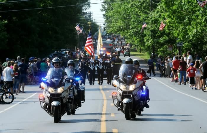 Beautiful Picture Of The Memorial Day Parade