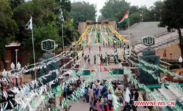 Decorations At The Wagah Border Celebrating Independence Day Of Pakistan
