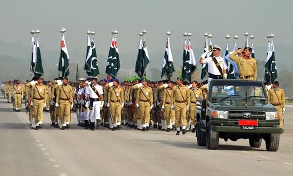 Pakistan Independence Day Parade View