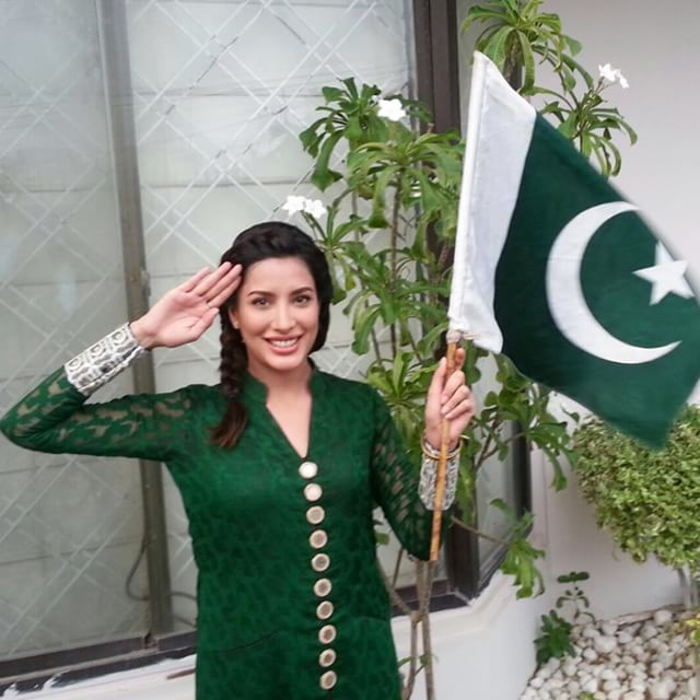 Pakistani Celebrity With Flag Celebrating Independence Day