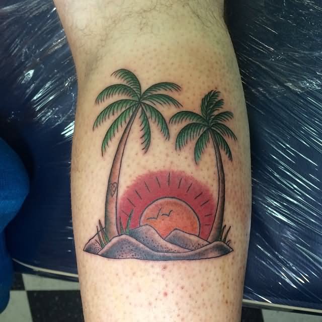 Traditional Palm Tree Tattoo On Back Leg