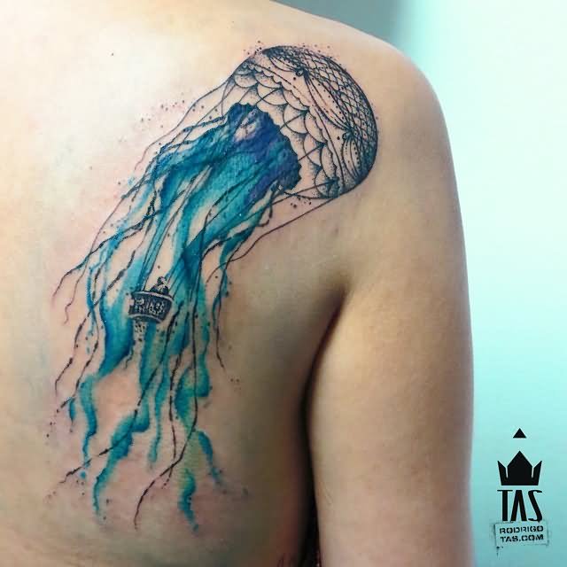 Cute Jellyfish Tattoo On Right Back Shoulder