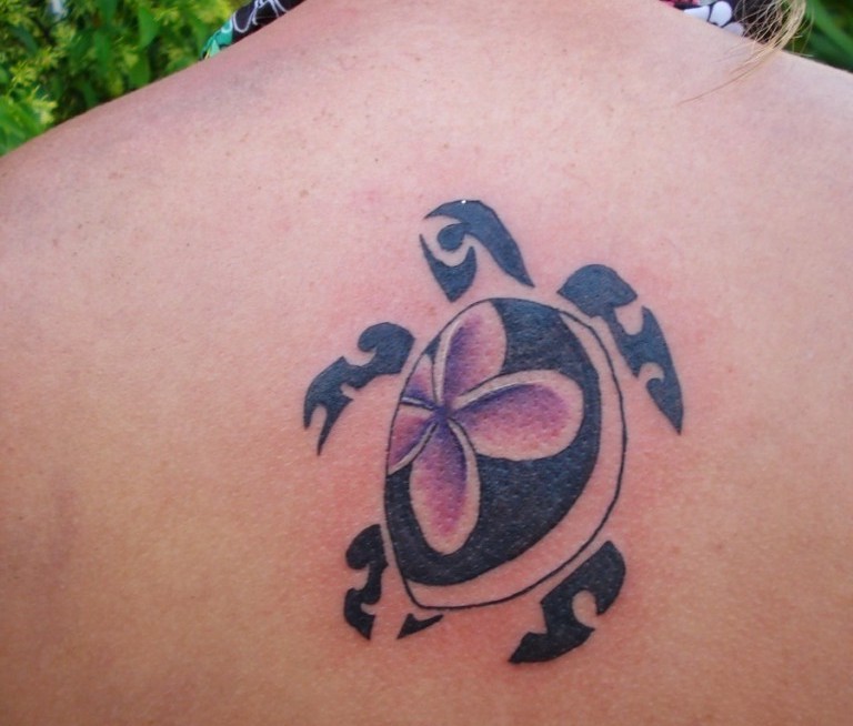 Hawaiian Turtle Tattoo On Upper Back