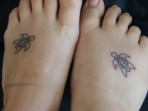 Simple Outline Turtle Tattoos On Feet