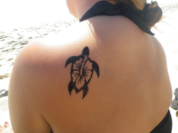 Simple Turtle Tattoo On Girl Back Shoulder
