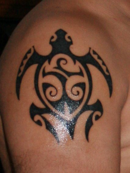 Tribal Turtle Tattoo On Man Shoulder