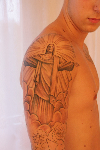 Classic Christ The Redeemer Tattoo On Man Right Shoulder