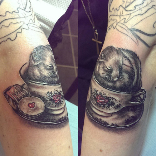 Dark Ink Alice in Wonderland Teacup Tattoo Design For Sleeve