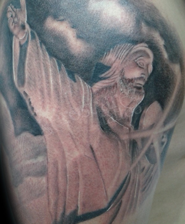 Grey Ink 3D Christ The Redeemer Tattoo Design For Shoulder