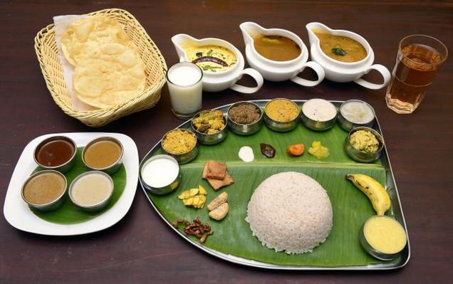 Beautiful Onam Sandhya Food Picture