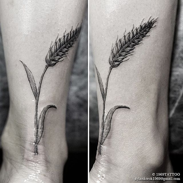 Black And Grey Wheat Tattoo On Leg
