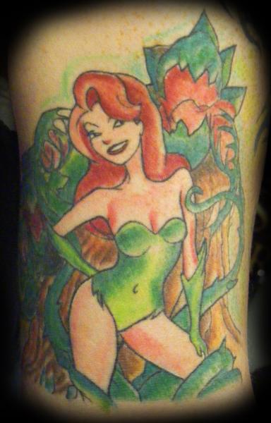 Simple Poison Ivy Tattoo Design For Half Sleeve