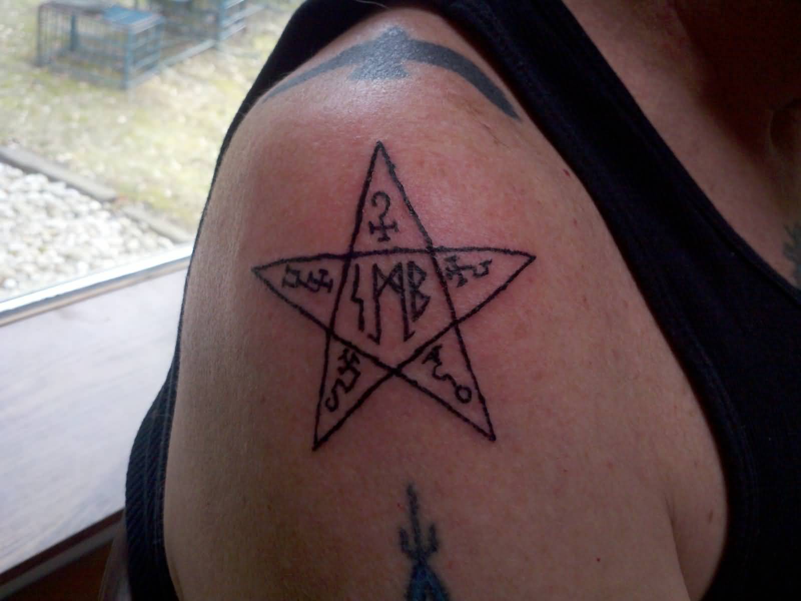 Witches Pentagram Tattoo On Shoulder