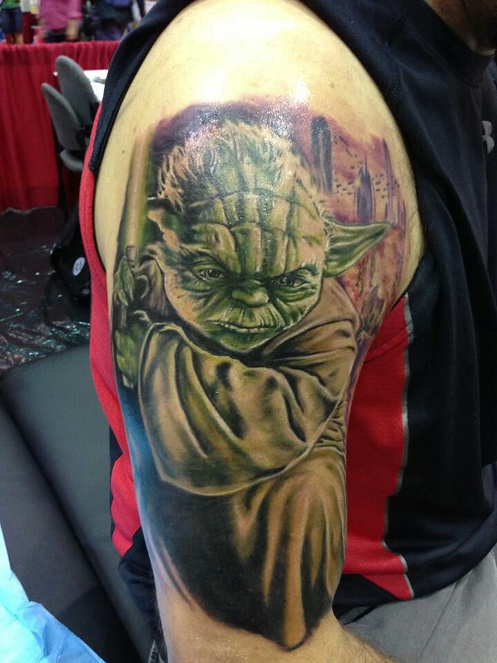 Classic 3D Yoda Tattoo On Right Half Sleeve