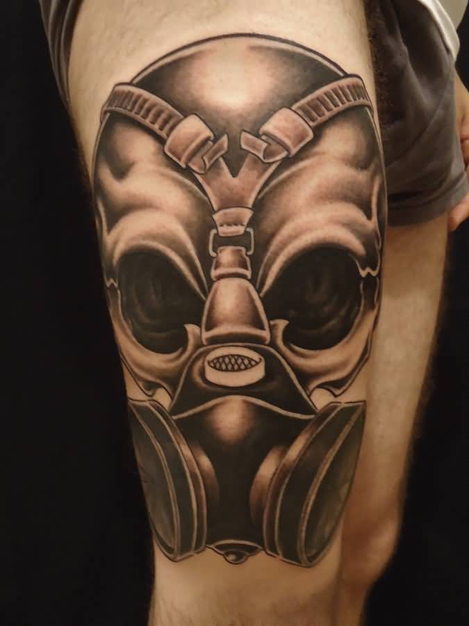 Black And Grey Gas Mask Tattoo On Right Thigh