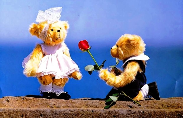 Happy Teddy Bear Day Beautiful Picture