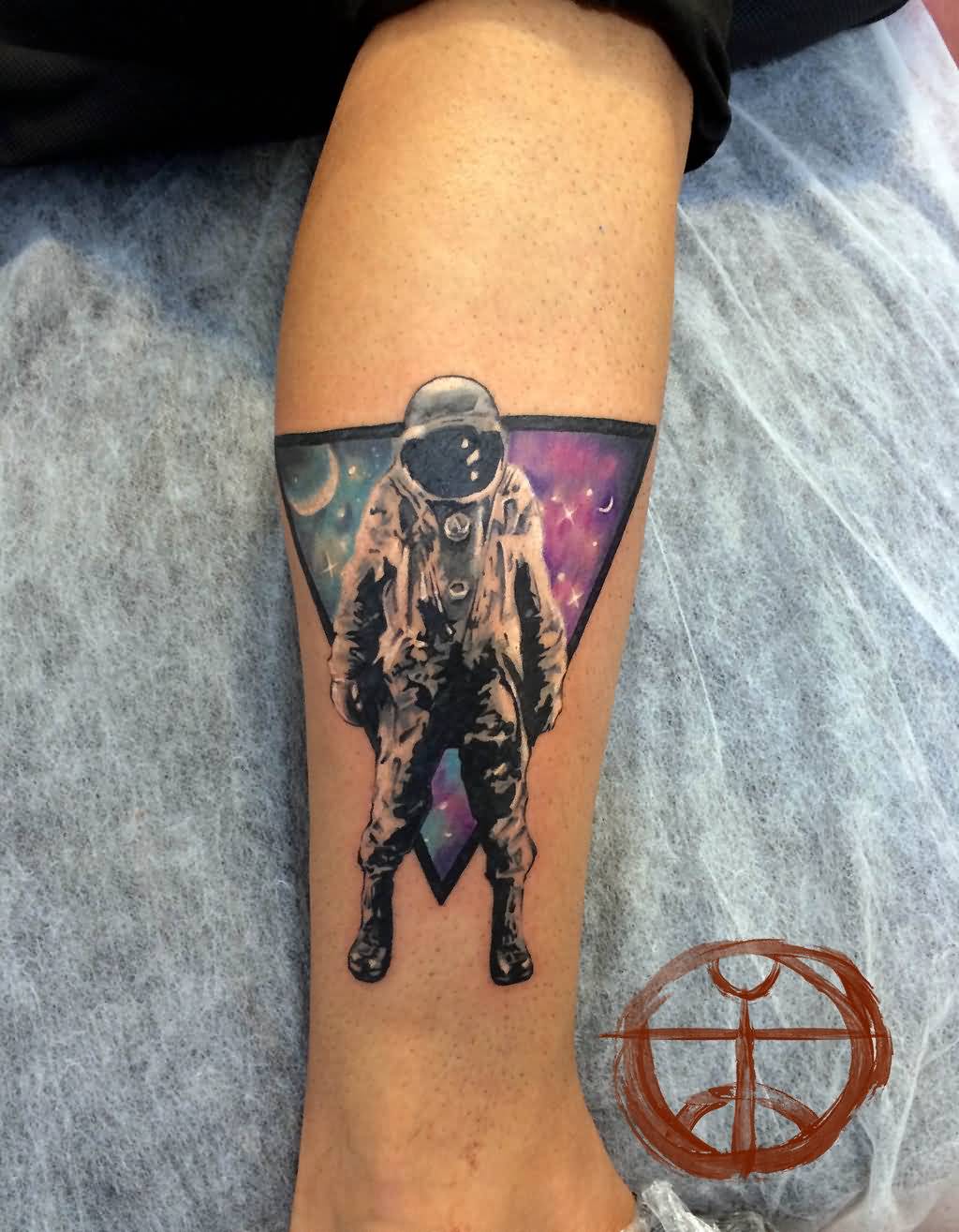 Colored Space Astronaut Tattoo On Leg by Koraykaragozler
