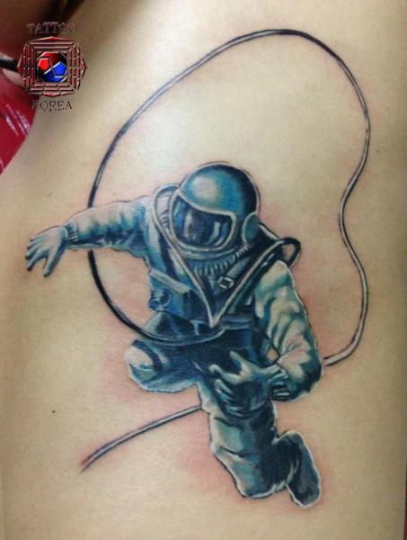 Realistic Astronaut Tattoo On Side Rib