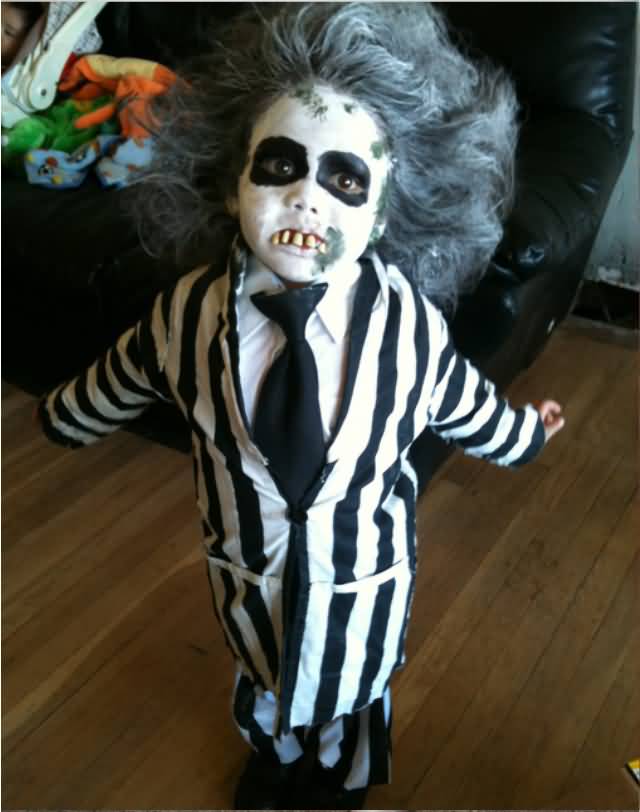 Kid Wearing Scary Halloween Costume Picture