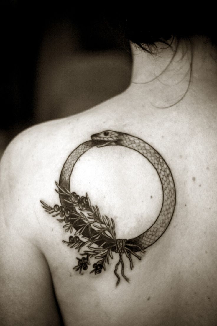 Left Back Shoulder Ouroboros Tattoo For Girls