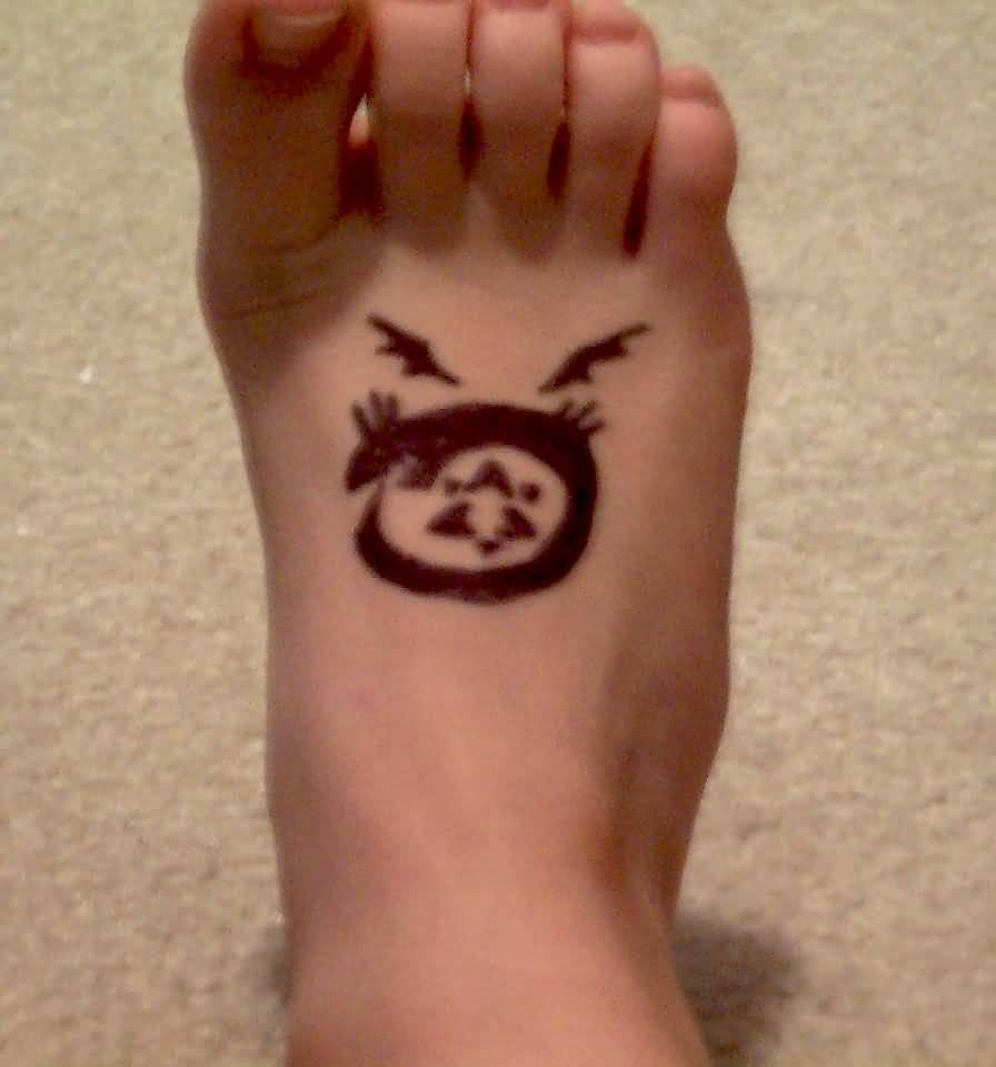 Ouroboros Tattoo On Right Foot by Lulu Chan126