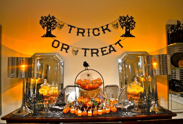 Trick Or Treat Happy Halloween Wishes