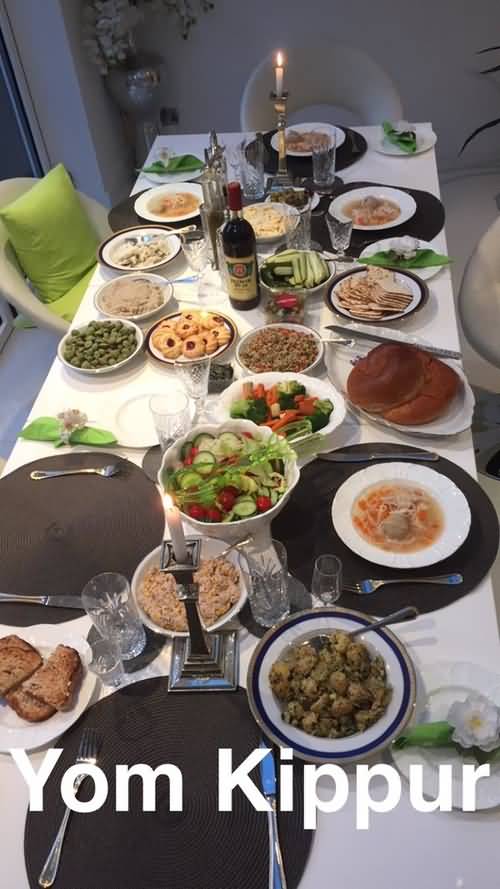 Yom Kippur Food Picture