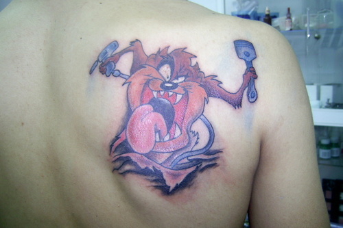 Tasmanian Devil Tattoo On Right Back Shoulder
