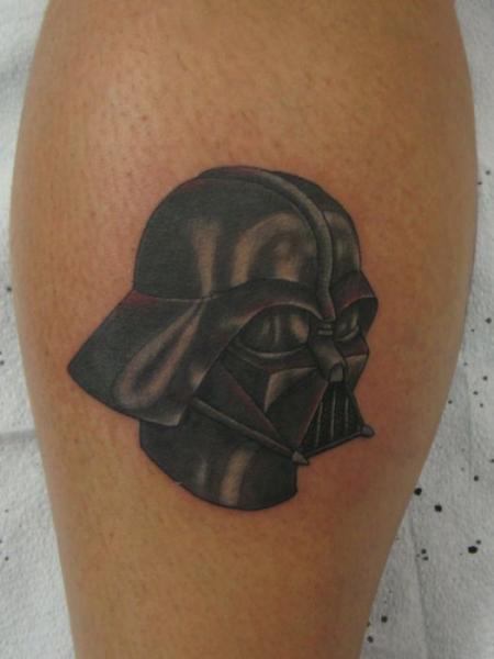 Black And Grey Darth Vader Helmet Tattoo On Leg
