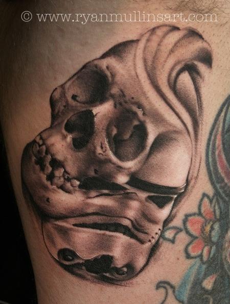 Grey Skull and Stormtrooper Tattoo