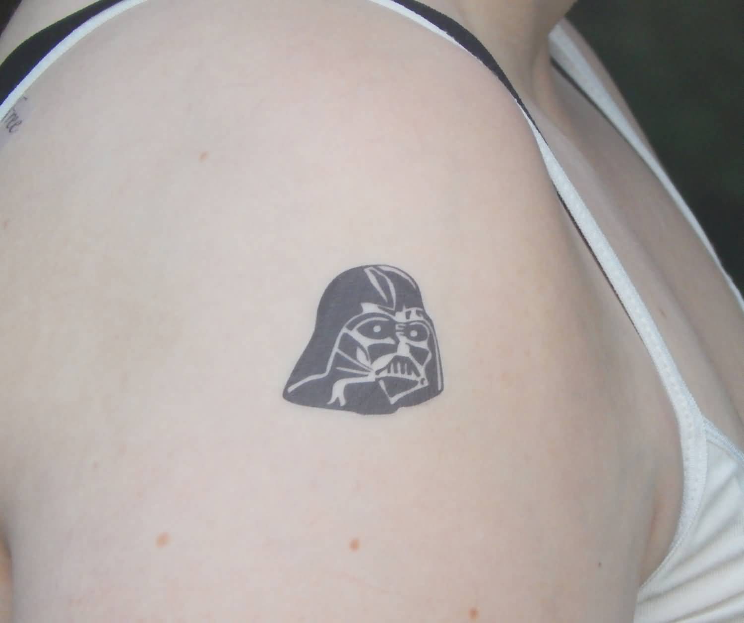 Small Darth Vader Helmet Tattoo On Right Shoulder