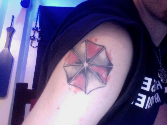 Resident Evil Umbrella Tattoo On Right Shoulder for Men