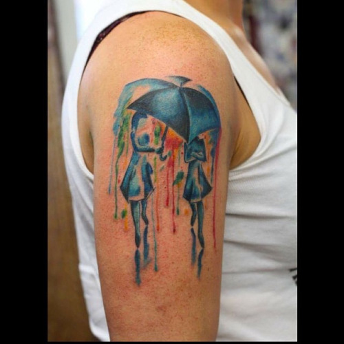 Watercolor Couple With Umbrella Tattoo On Right Shoulder